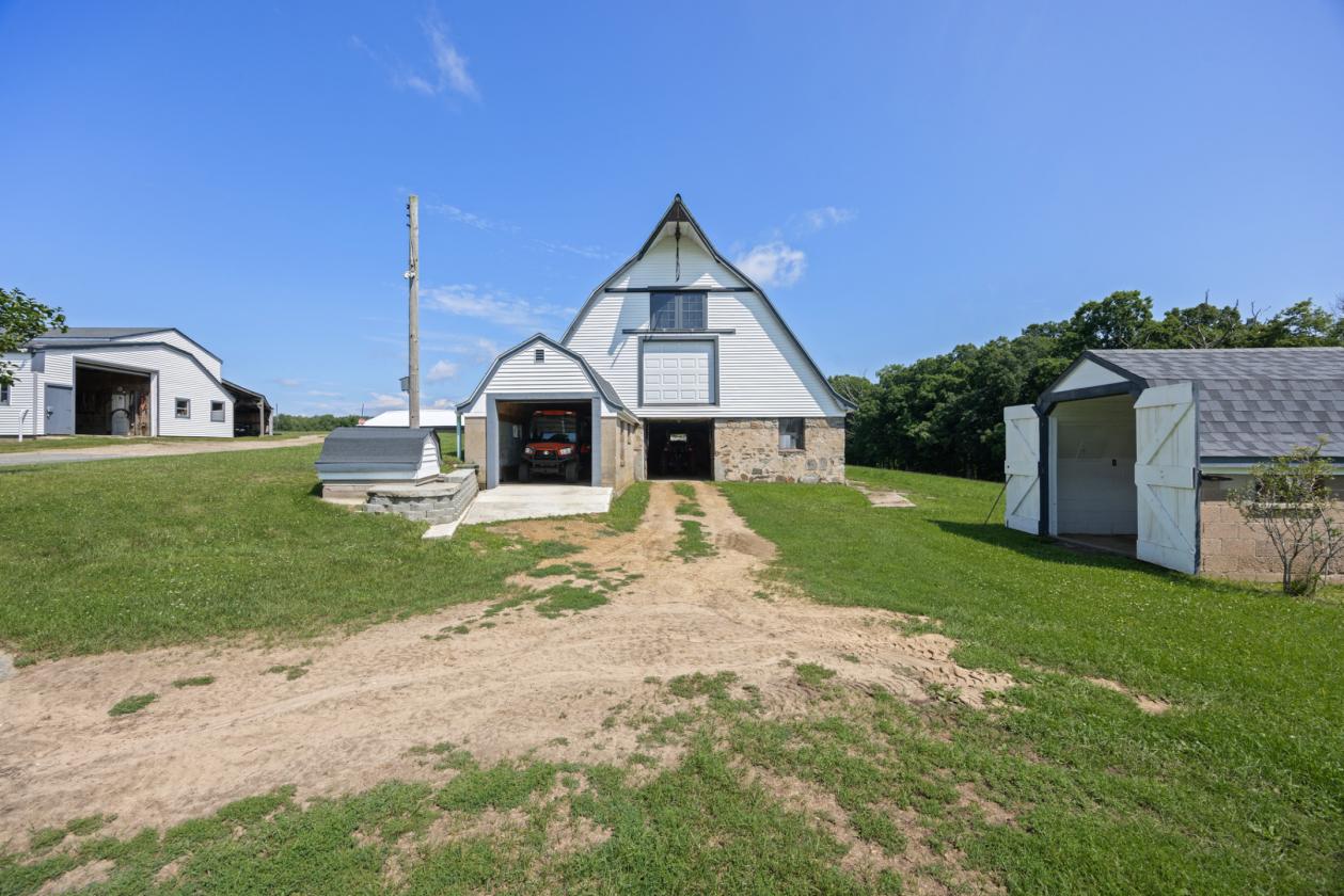 90-Acre Legacy Farm - Horse Trails, Barns & Pond! - photo 19