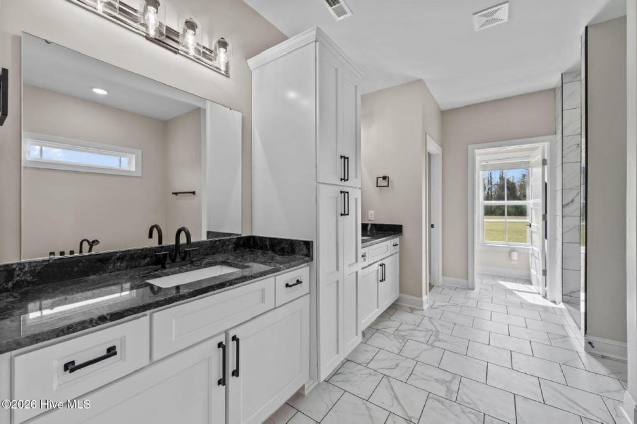 Builders Dream Home Can Now Be Yours - photo 23