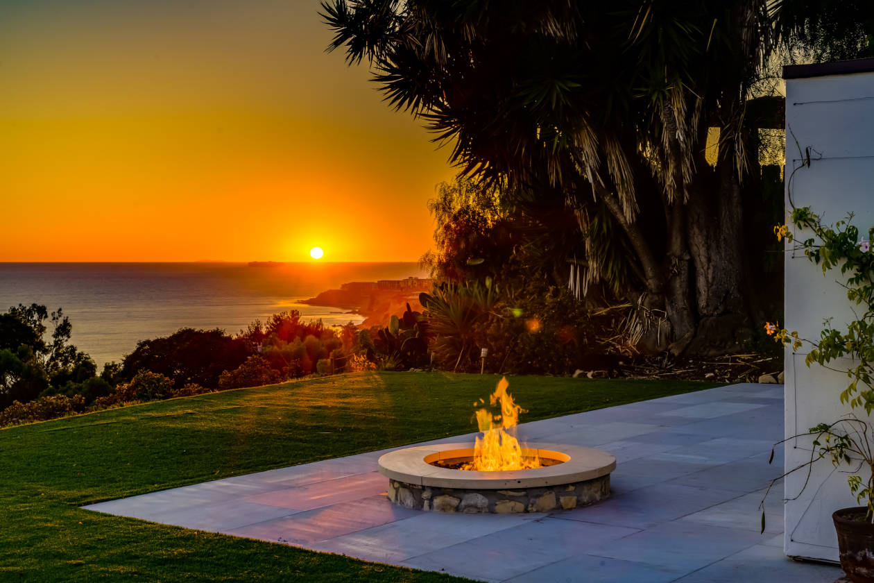 Panoramic Ocean View Luxury Equestrian Estate in Rancho Palos Verdes