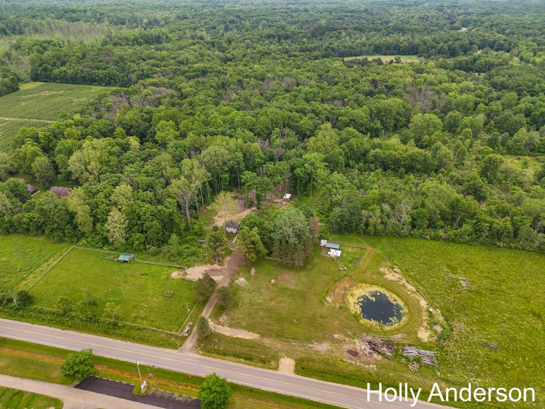 Horse Property for sale.