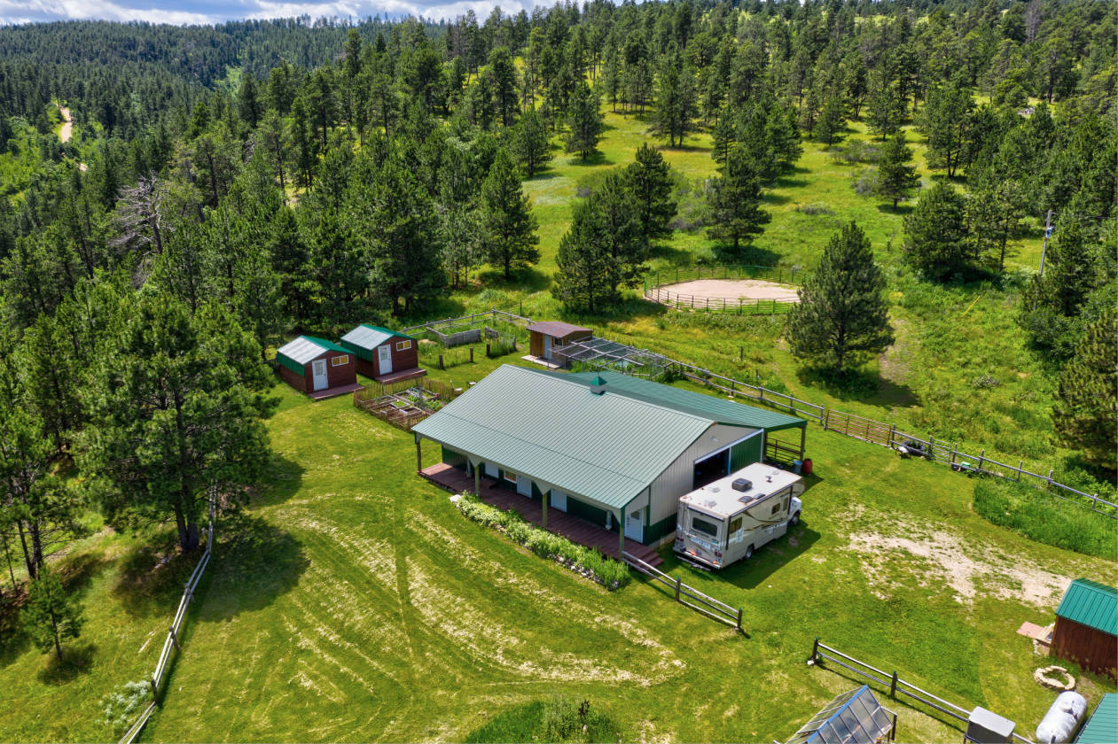 Black Hills Beautiful Horse Property with so Many Options!! Whitewood