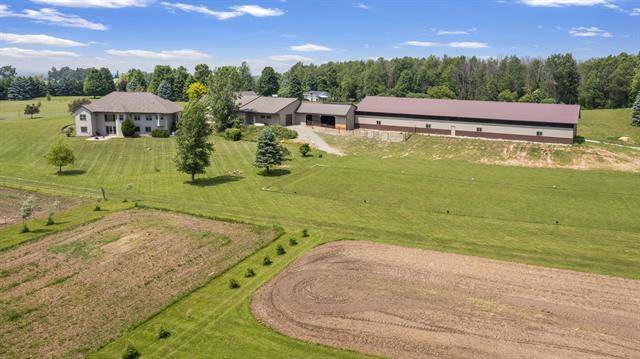 Horse Property for sale.