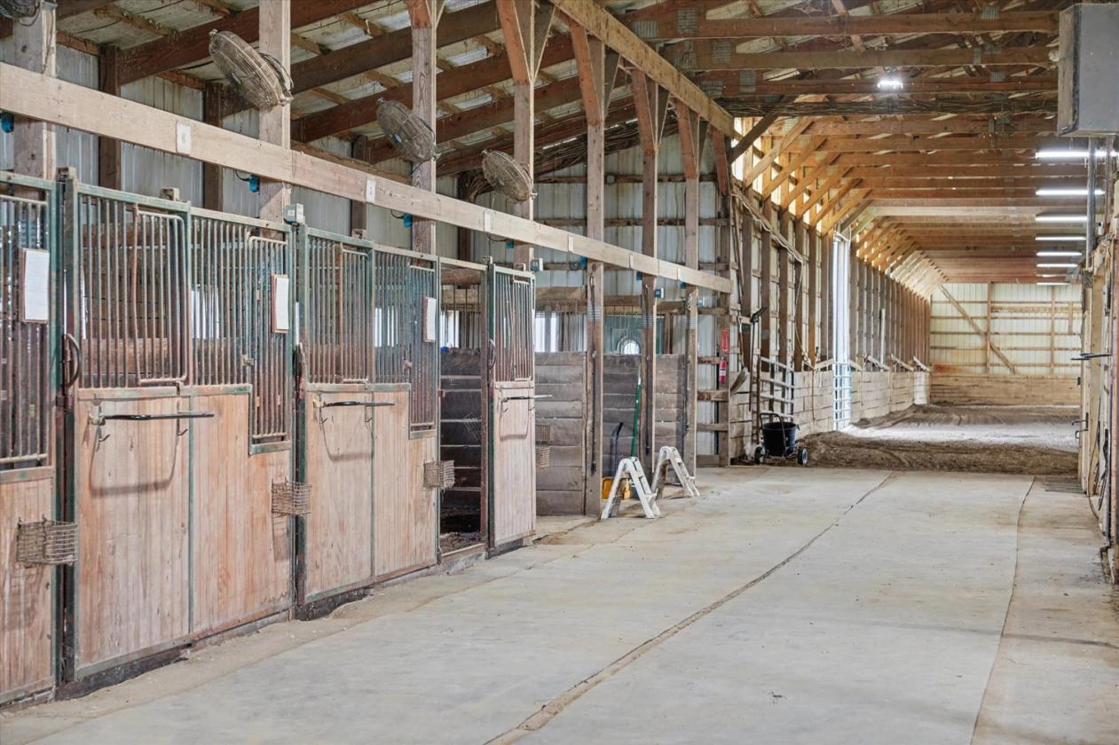 Exceptional Horse Property In Central Illinois - photo 20