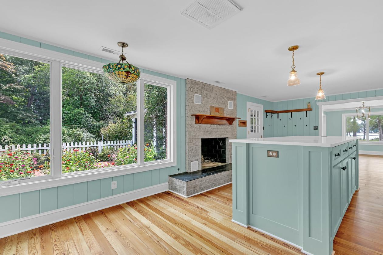 Mathews County, East River & Hobby Farm too! - photo 25