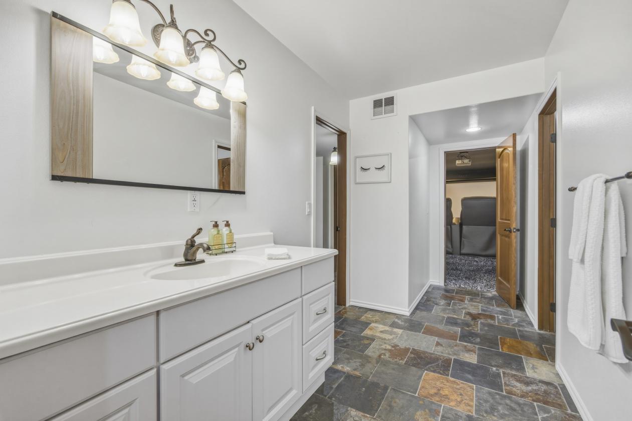 Muti Generational with 5 acres - photo 14