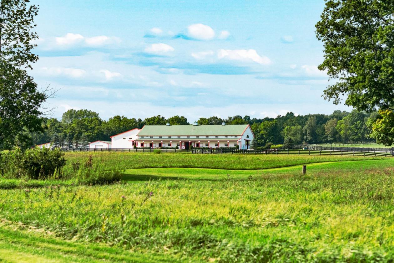 Rare Acreage. Private Equestrian Estate. - photo 30