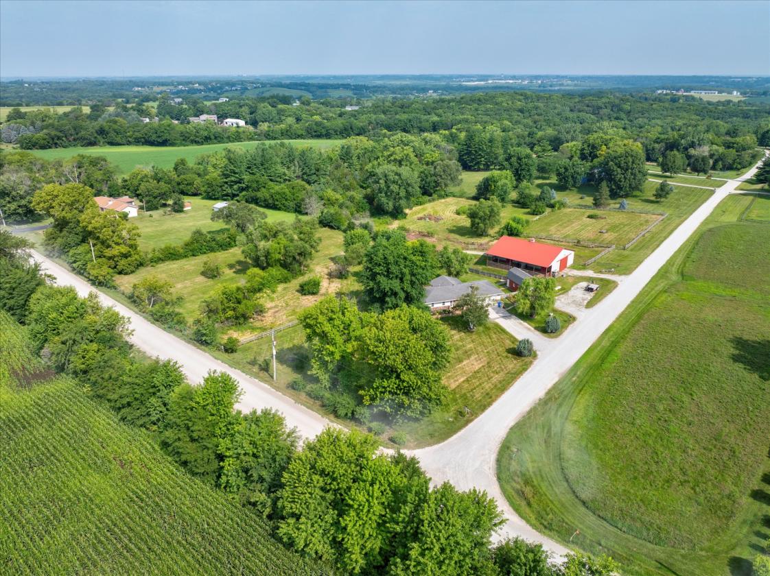Turnkey Horse Property between Indianola + Norwalk - photo 3