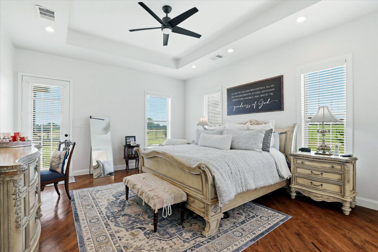 Refined North Texas Ranchette with Home & Barn - photo 15