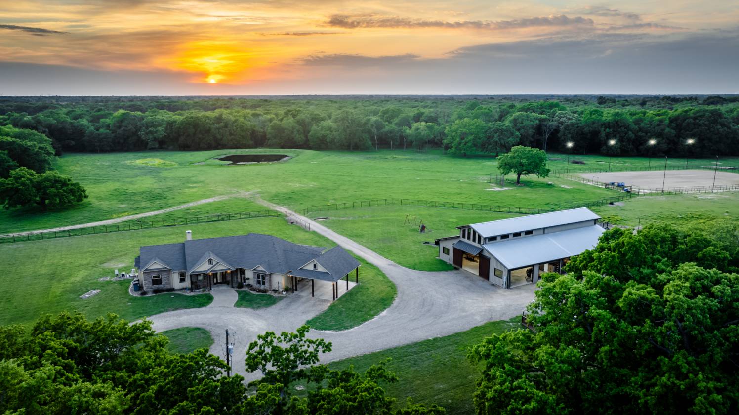 Horse Property for sale.