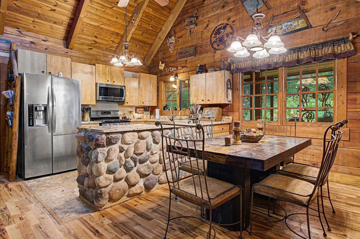 LOG HOME,The Galena Territory Equestrian Property - photo 10