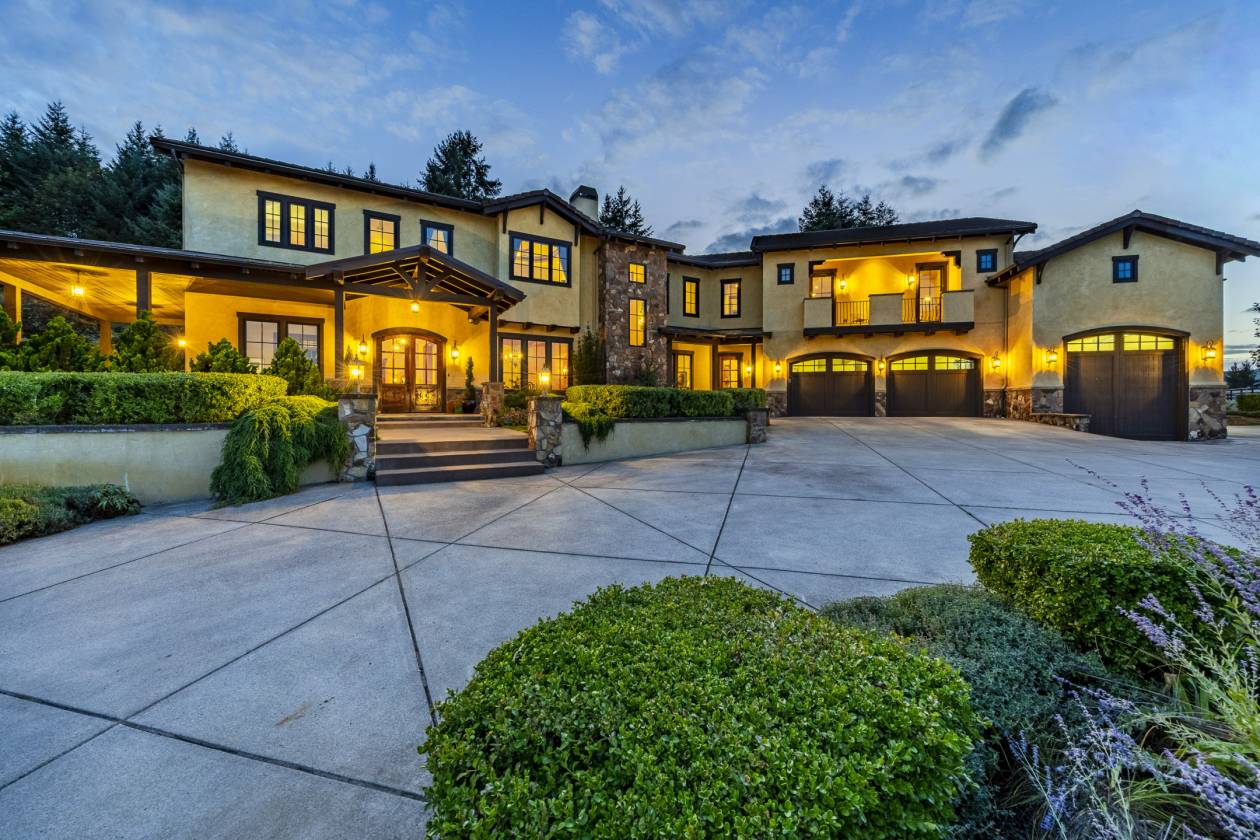 Eugene Ranch Tuscan-inspired equestrian estate | Eugene, Oregon | Horse Ranch ...