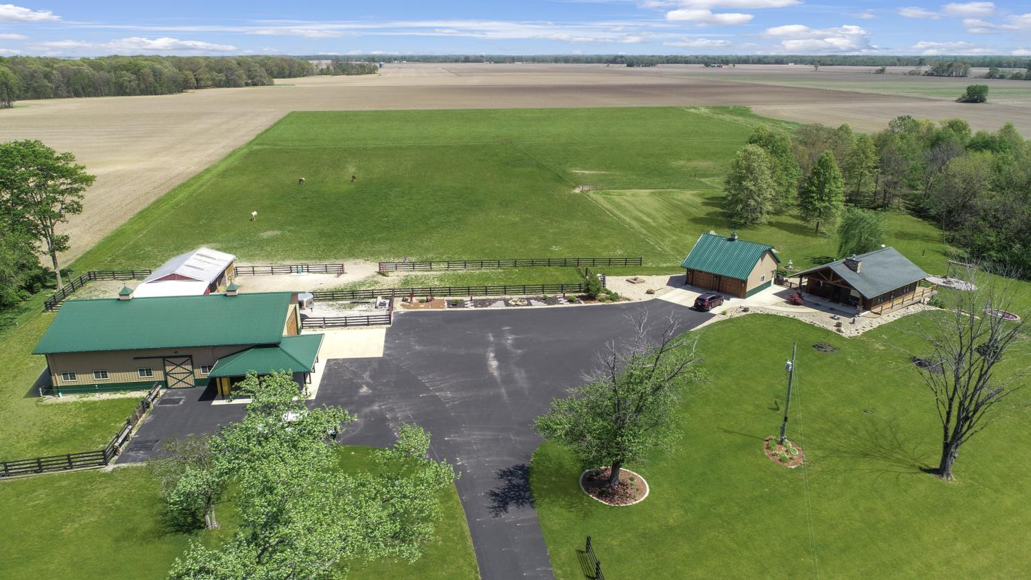 Rural Central Illinois 20 Acre Horse Paradise - photo 3