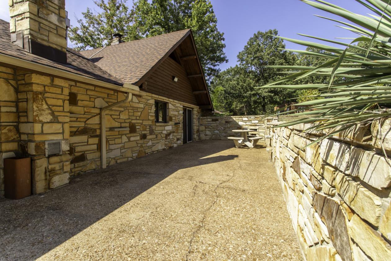 Luxury Timberframe Home with Horse Facilities - photo 5