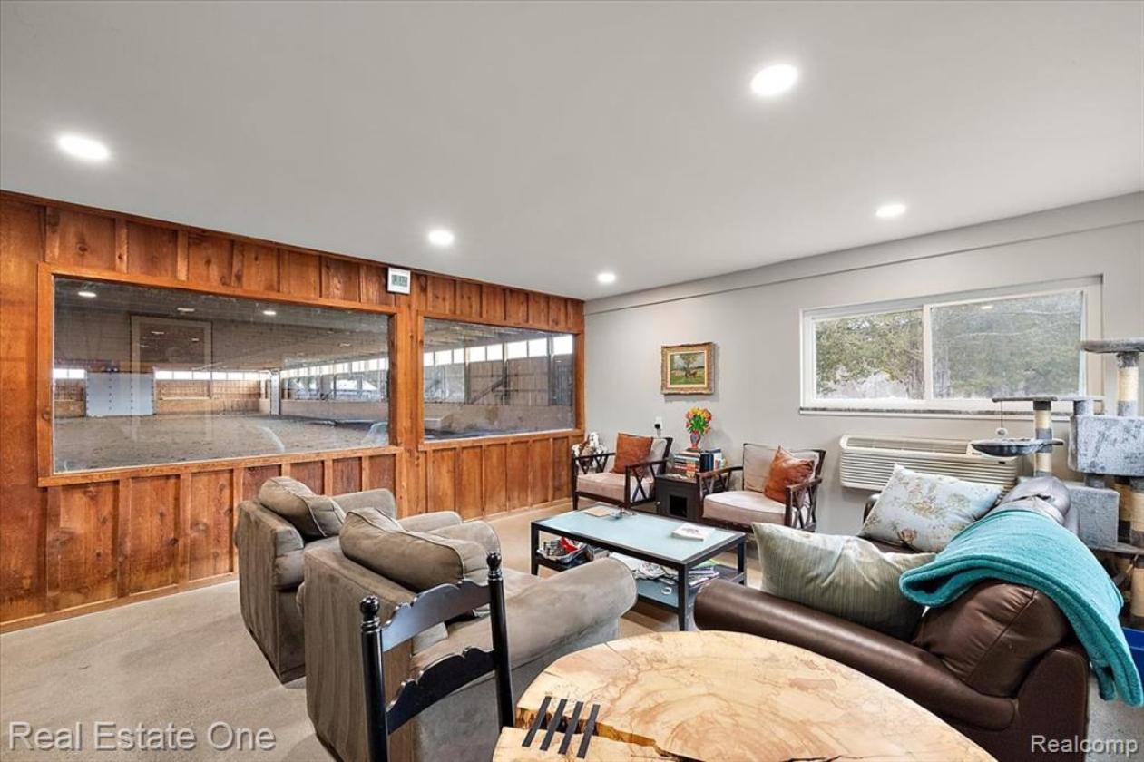 ABO- Rare Equestrian Property Opportunity - photo 11