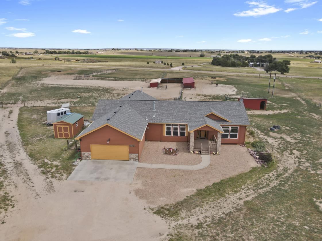 Equestrian Property for the Horse Enthusiast - photo 30