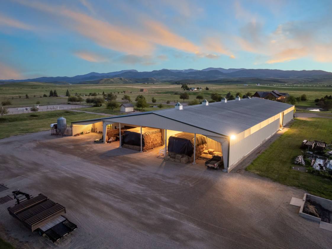 Horse Property for sale.
