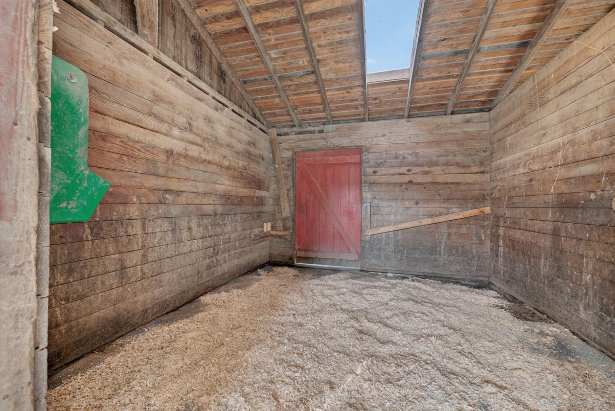 Exceptional Salinas Ranch:  Guest Quarters & Views - photo 19