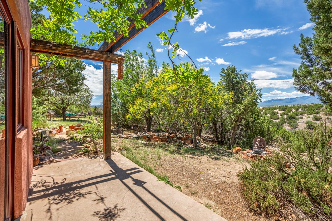 Fantastic Horse Property + Views!!! - photo 24