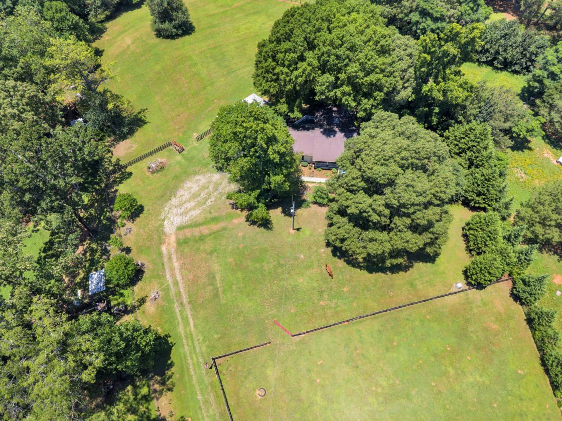Exceptional 2.98 acre horse property with home - photo 25