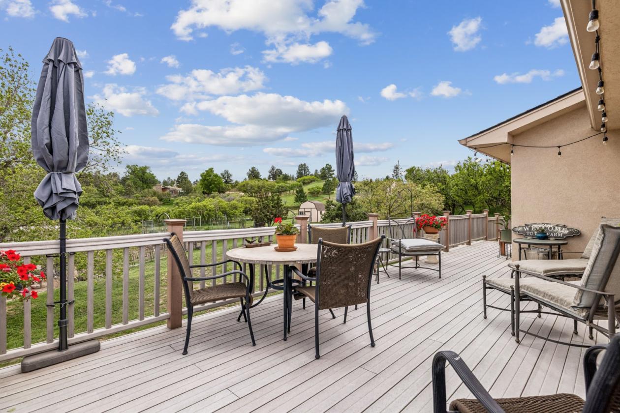Country living at its finest - photo 22