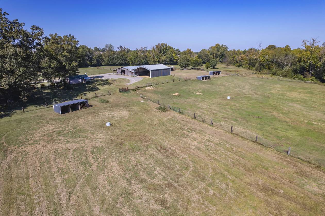 Horse Property for sale.