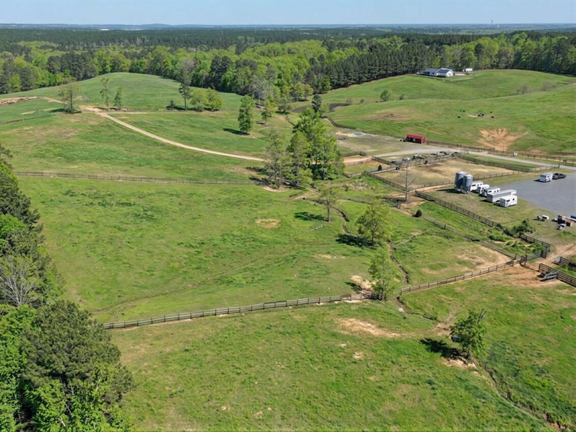 52 Acre Equestrian Estate - photo 24