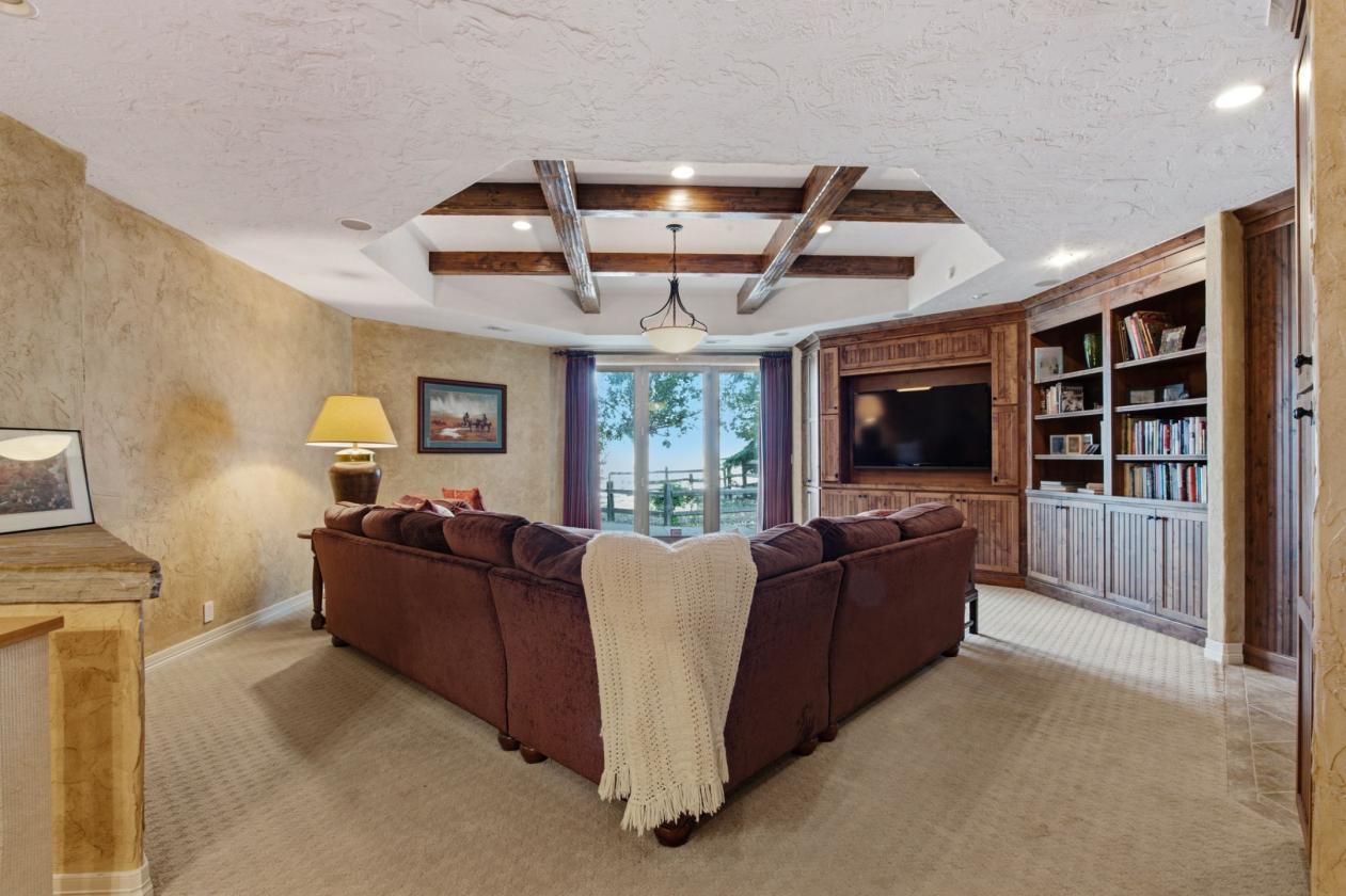 Custom 13.53 Acre Horse Property - photo 23