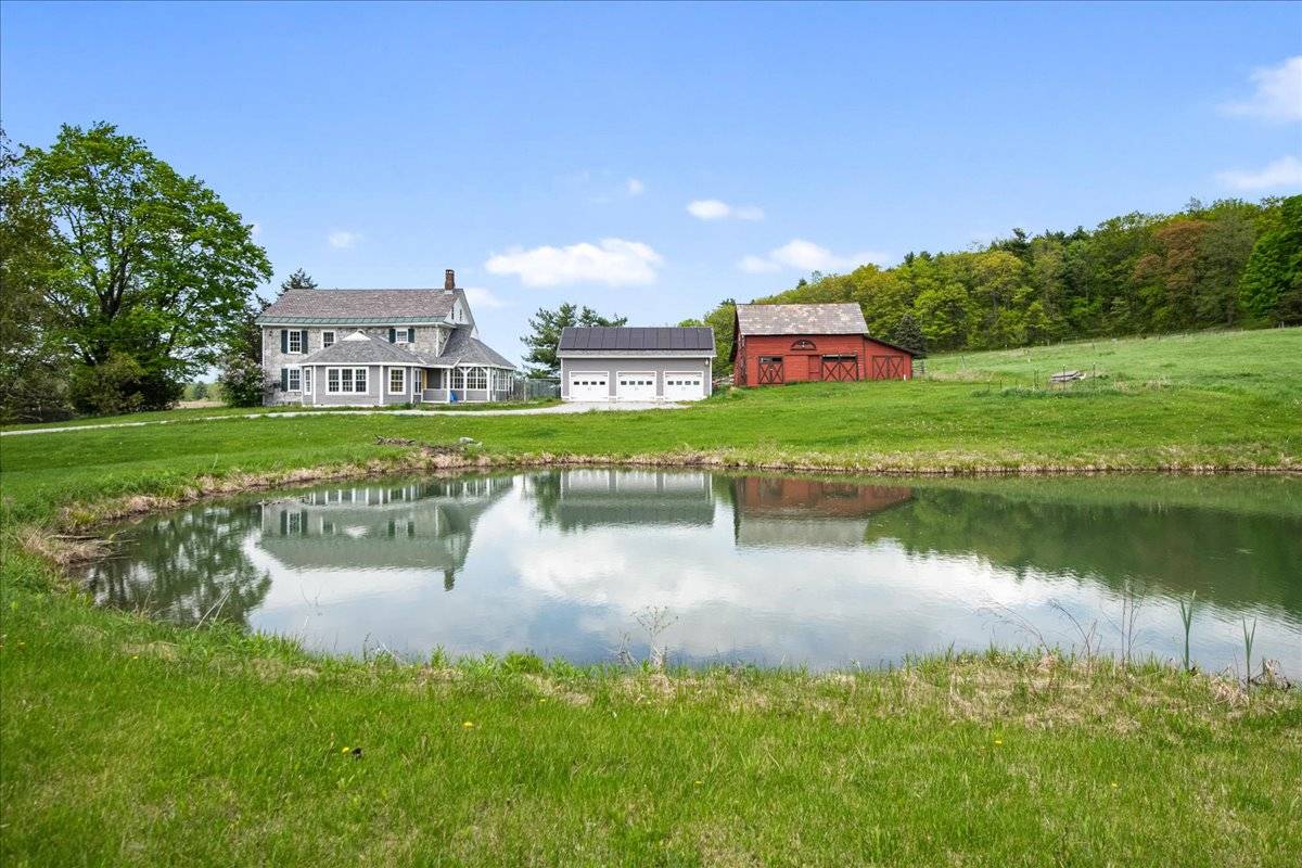 Horse Property for sale.