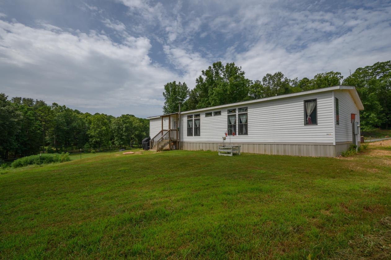 Creekside 17.7-acre horse and hobby-farm property - photo 19