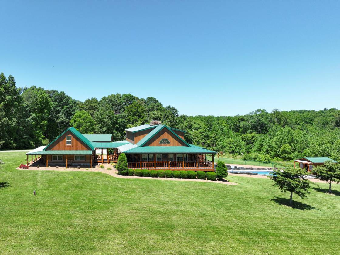 Horse Property for sale.