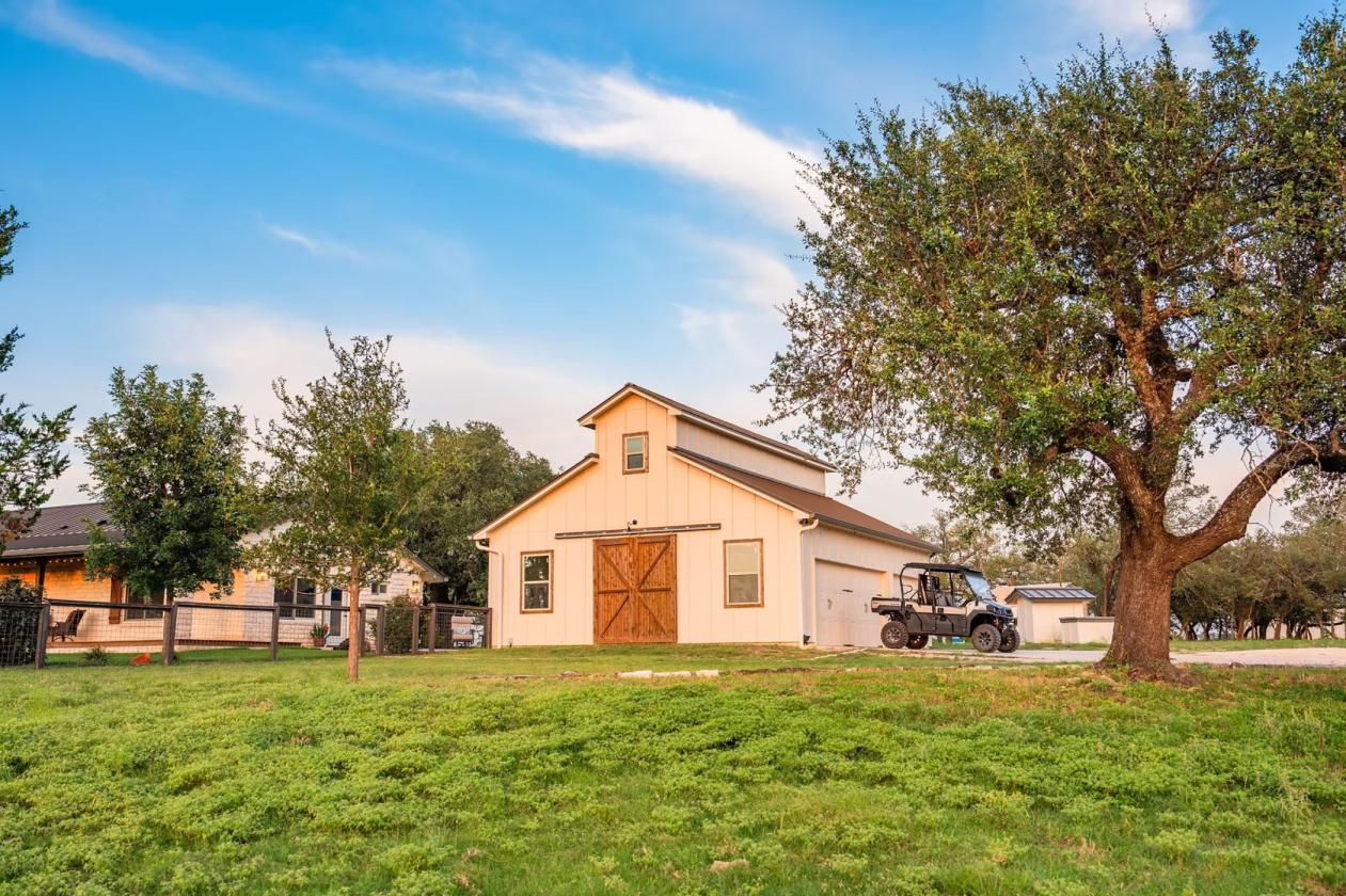 Hill Country Horse Ranch - photo 13