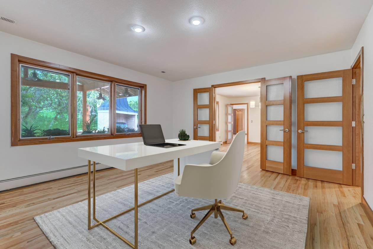Equestrian Estate with Luxury Contemporary Home & Indoor Riding Arena - photo 12