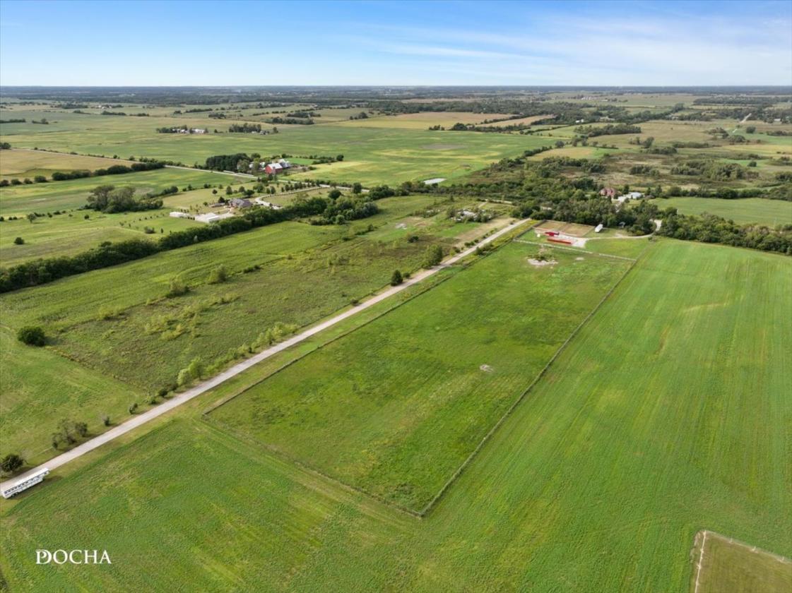 10 Acre Buildable Horse Ready Parcel! - photo 22