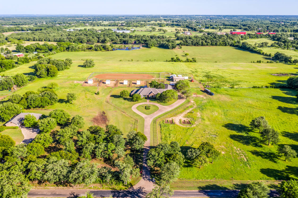 One of a kind Equestrian Ranch Estate! Cleburne, Johnson County