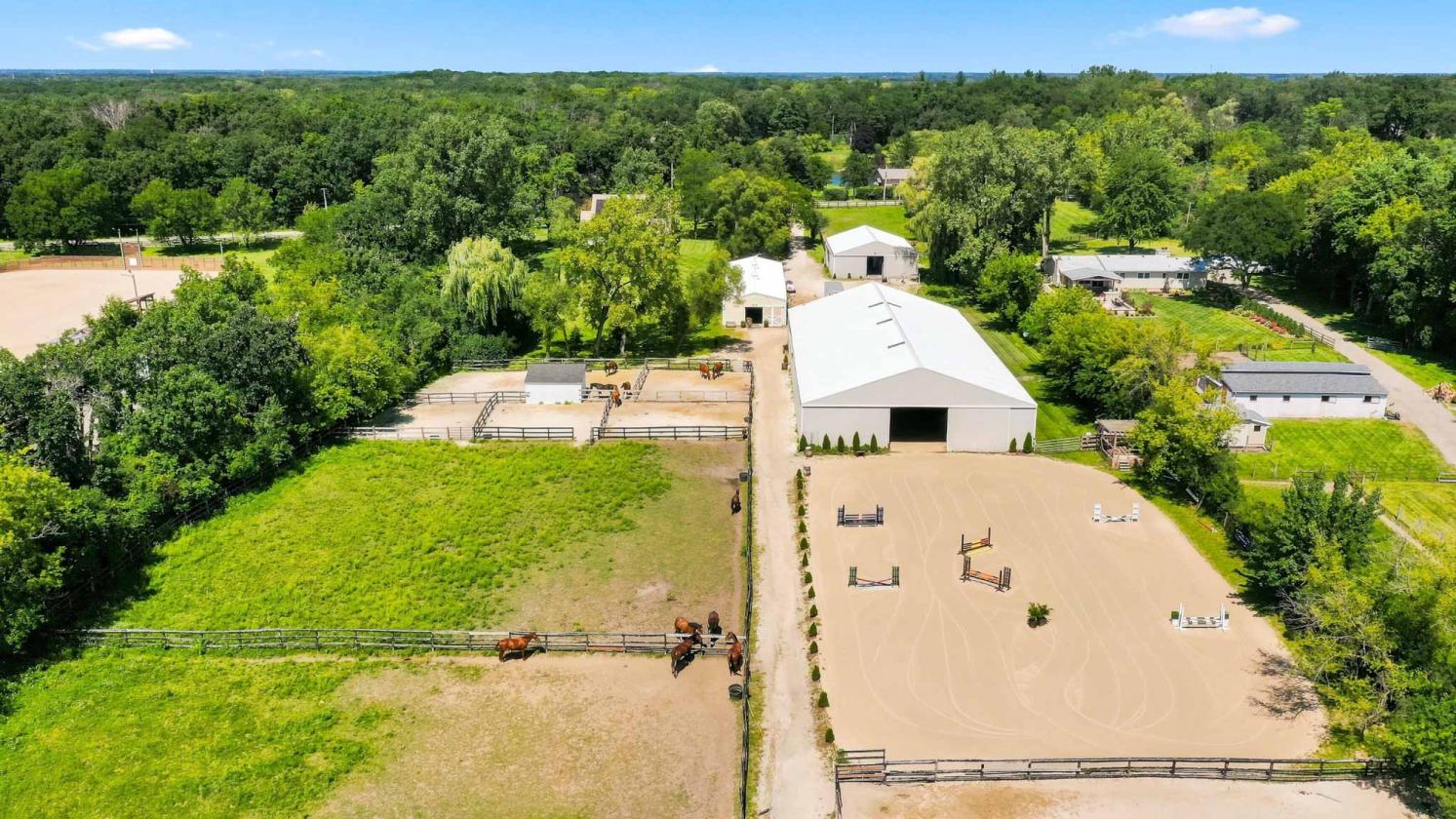 Established Equestrian Estate on 10 Acres - photo 18