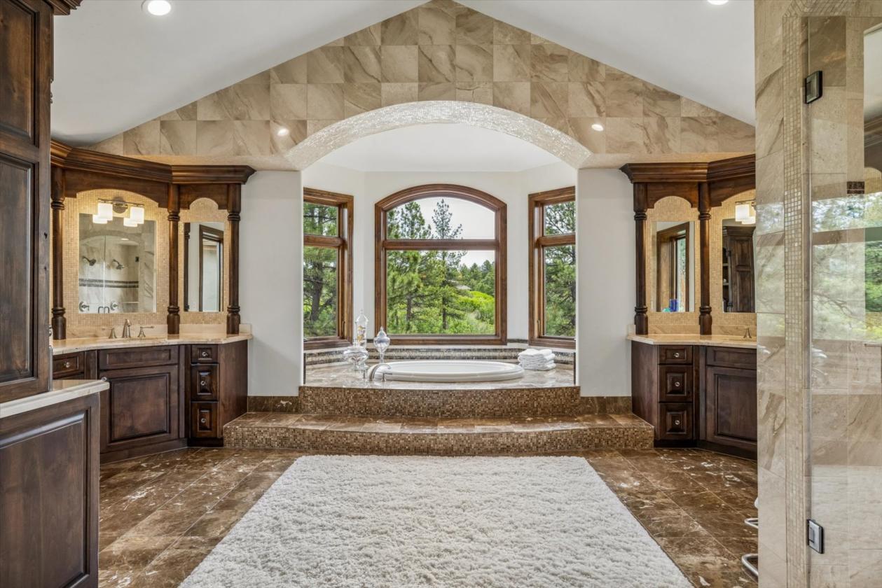 Zoned for horses on 5.13 Acres - photo 15