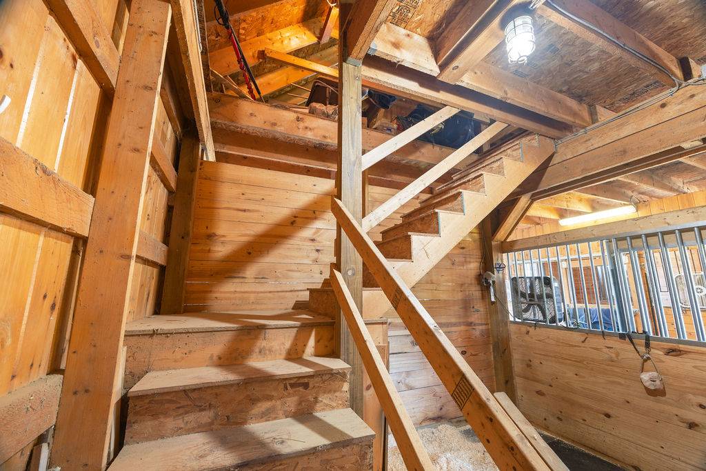 Ready-To-Use Equestrian Property - photo 9