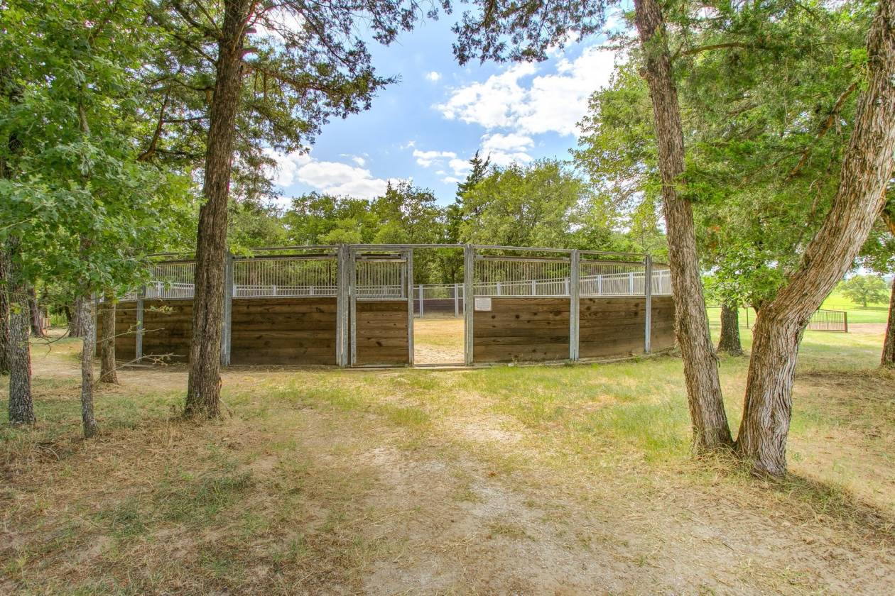 Turn Key Horse Property for LEASE! Alvord, Wise County, Texas