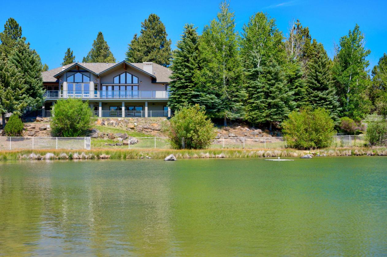 25-Acre Luxury Equestrian Estate in Bend - photo 4