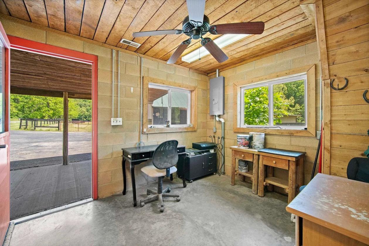 Quiet and Serene Rural Retreat - photo 26