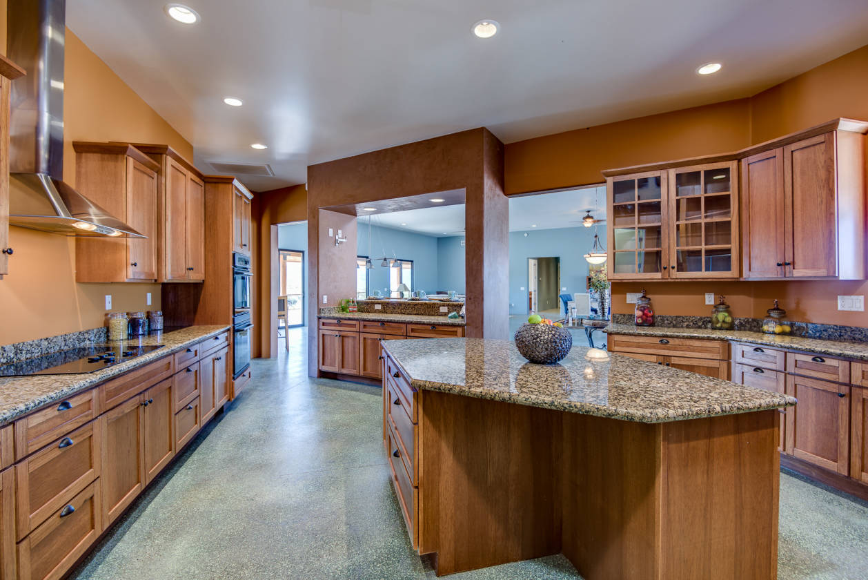 Rustic Beauty in Goldfield Ranch Fort McDowell, Maricopa County, Arizona