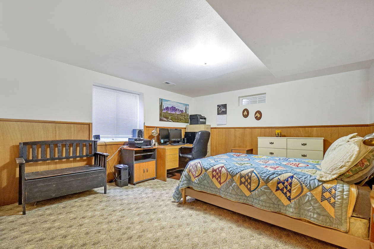 Mount Hope Stables producing horse property Fairfield, Spokane County, Washington