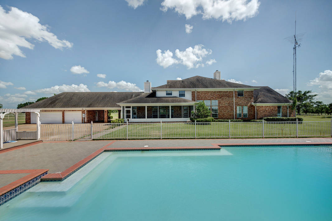 Aggieland Equestrian Estate Normangee, Madison County, Texas Horse
