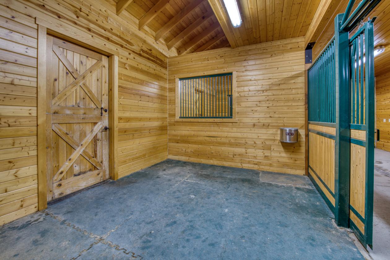 Two Feathers Ranch - photo 24
