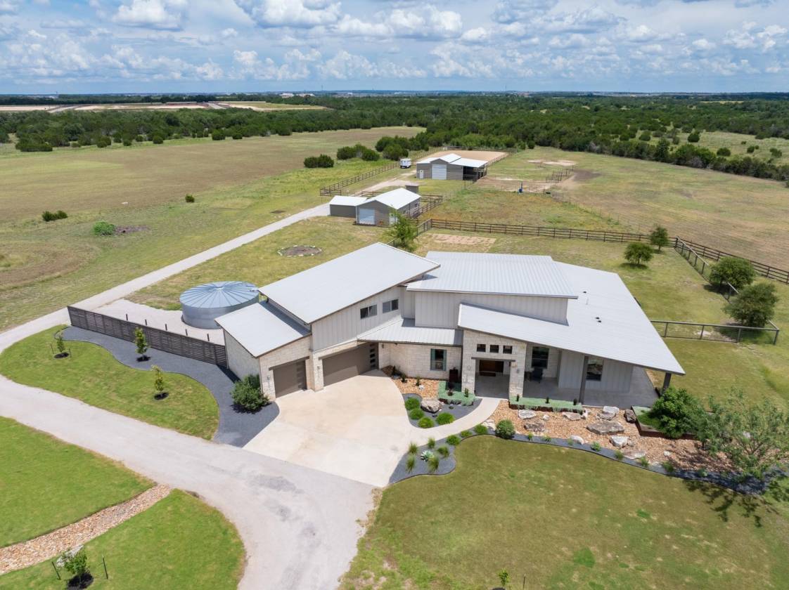 Horse Property for sale.