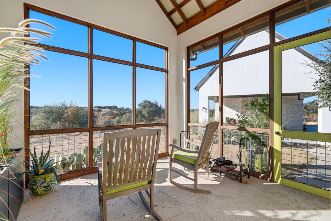 Luxury Home with Community Equestrian Center - photo 11