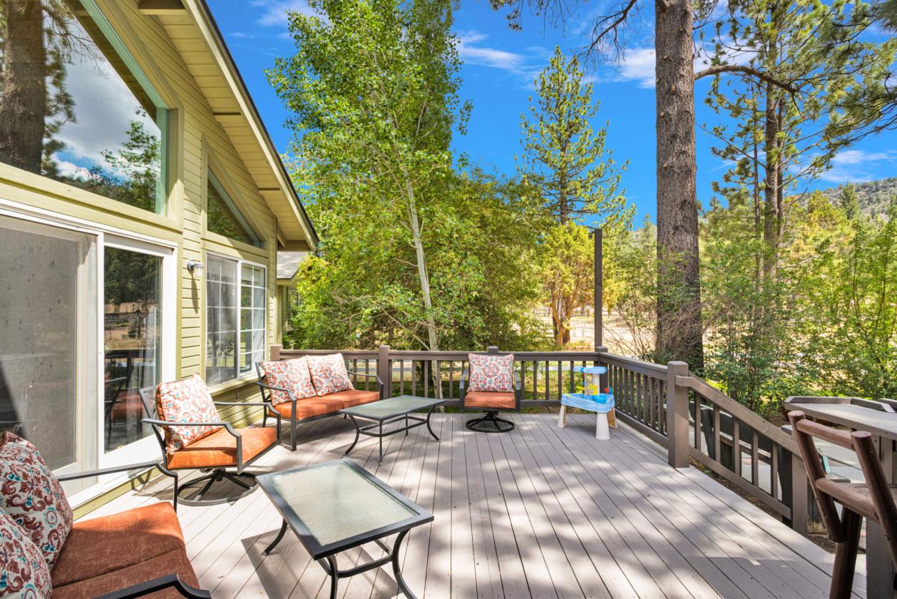 Beautifully updated horse property - photo 25