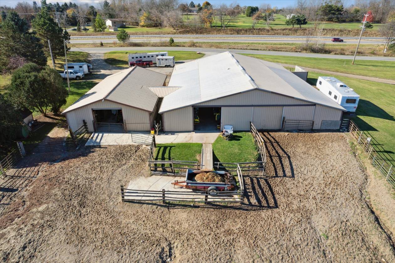 60 Acre Horse Farm with 1/2 Mile Track & 35 Stalls - photo 14
