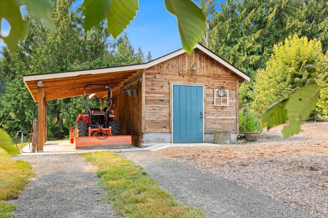 Flat, Fenced 5 Acres — Horse-Ready Acreage with a Huge Shop near Battle Ground - photo 15