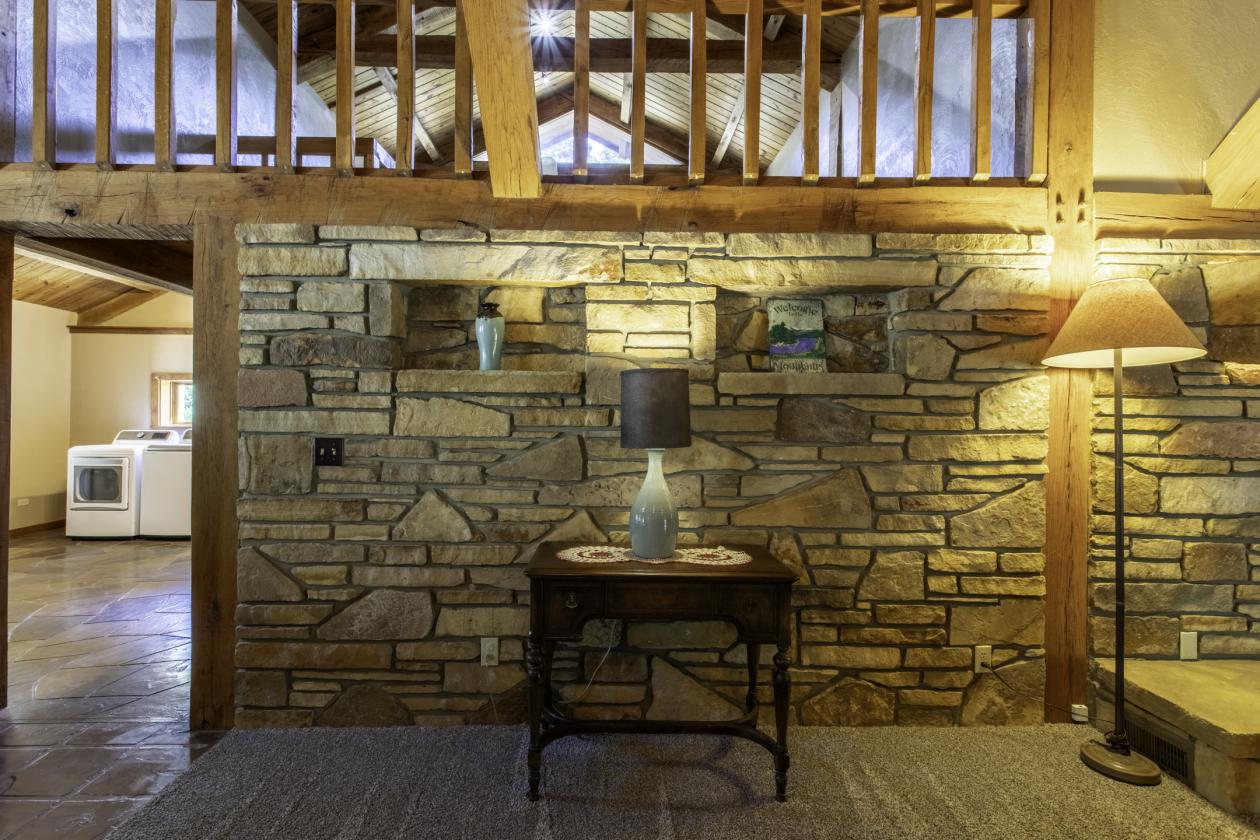Luxury Timberframe Home with Horse Facilities - photo 17